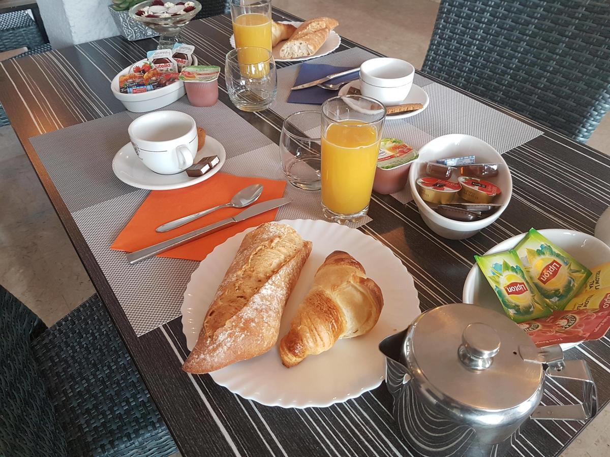 Hotel De La Poste Peymeinade Ngoại thất bức ảnh